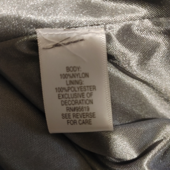 Apt 9 Silver Sequin Top Size Small - Picture 8 of 14